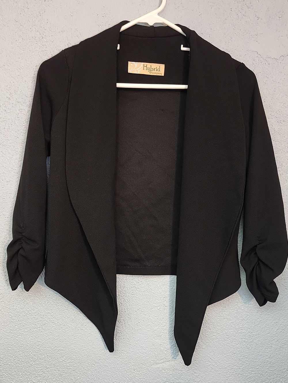 Hybrid & company Black Draped Open-Front Jacket